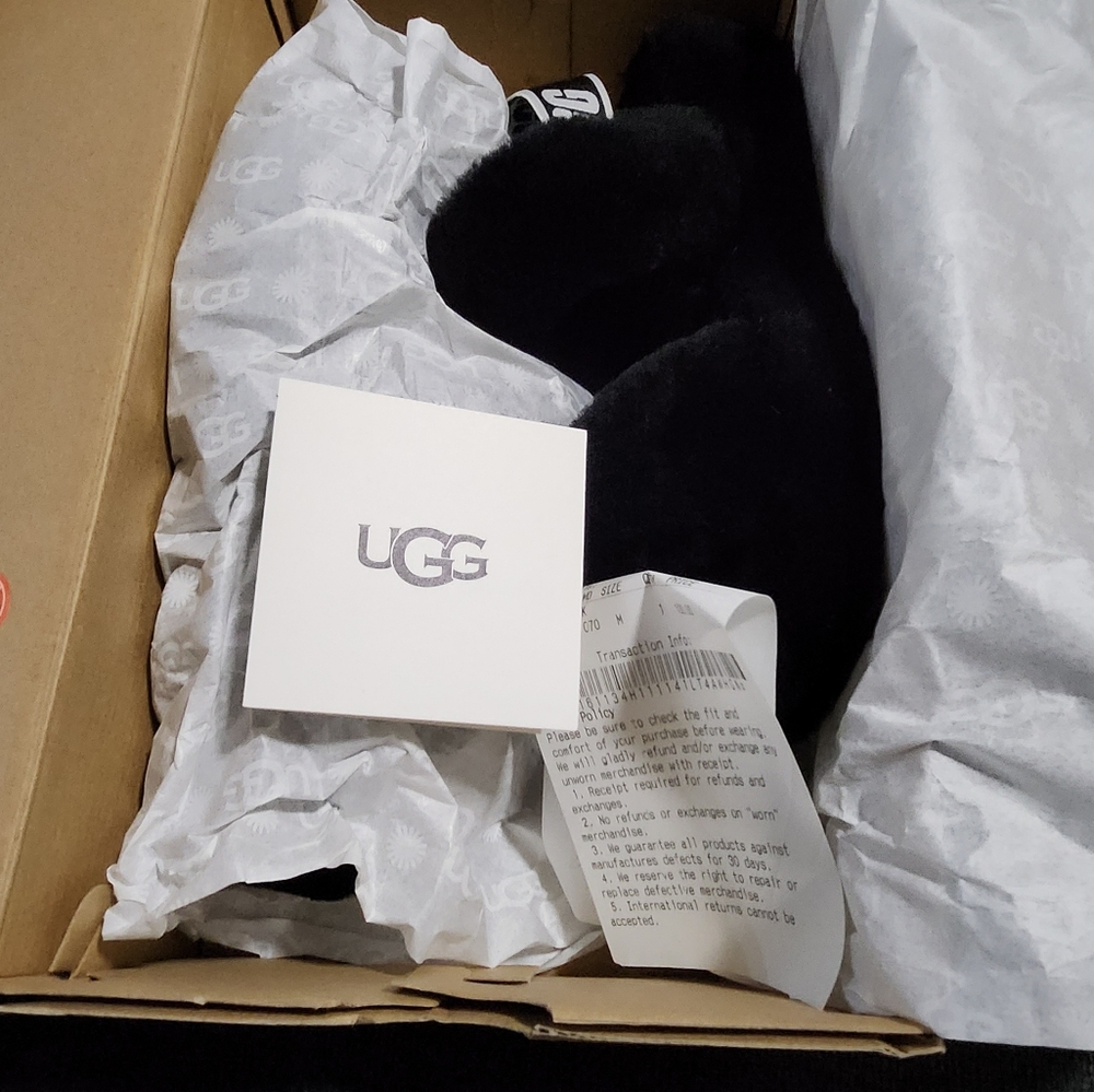 UGG - Picture 7 of 7